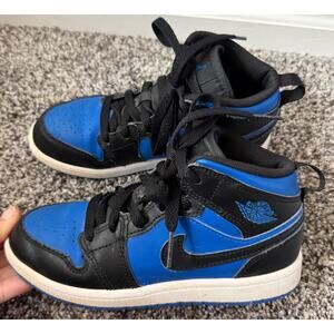 Nike Kids Sneakers - Black and Blue